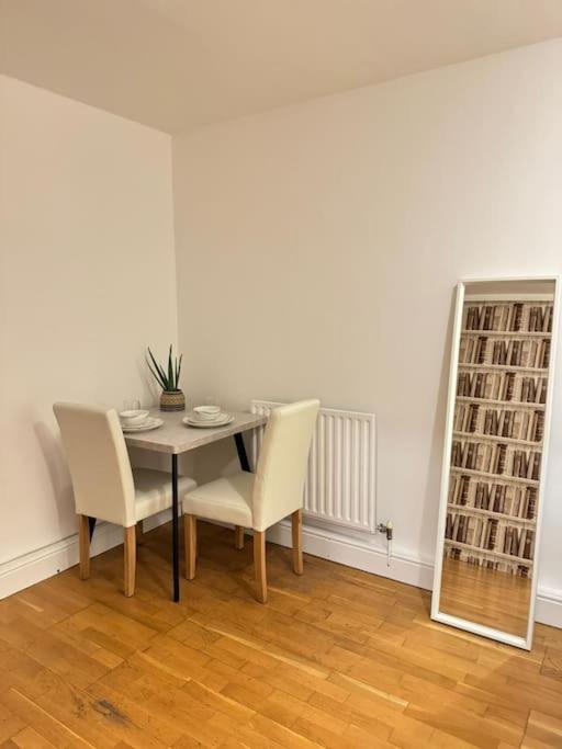 Apartment In Angel. Londres Extérieur photo